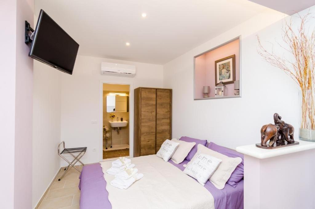 Guest house & Lady O 3*
